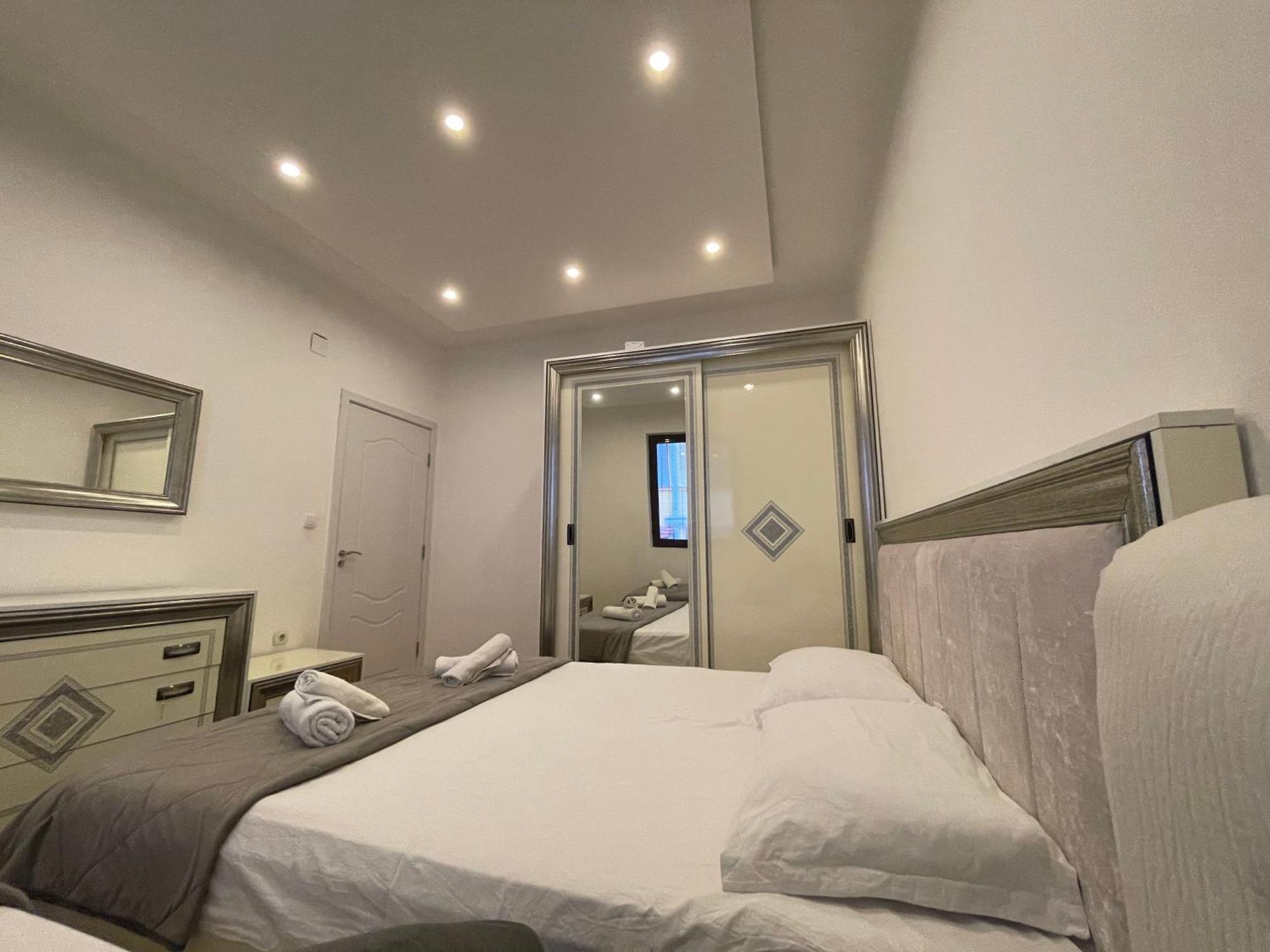 Days Inn Apartments Ulcinj Habitación foto