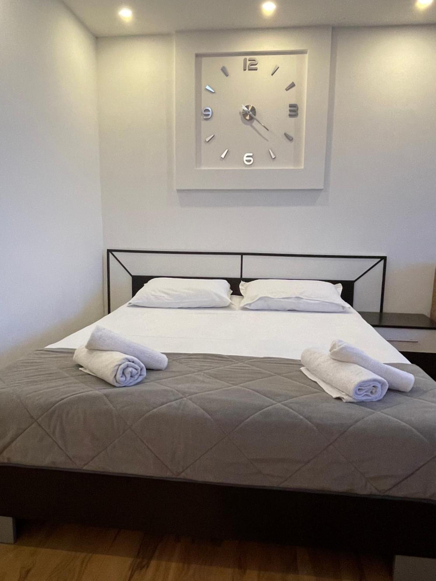 Days Inn Apartments Ulcinj Habitación foto